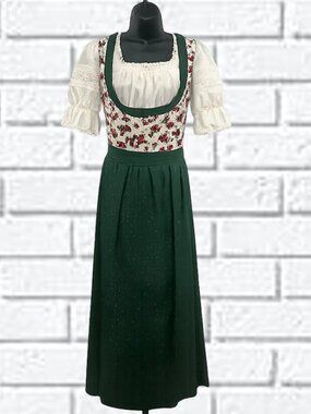 KRÜGER Dirndl |  Roses with Green Apron & Blouse